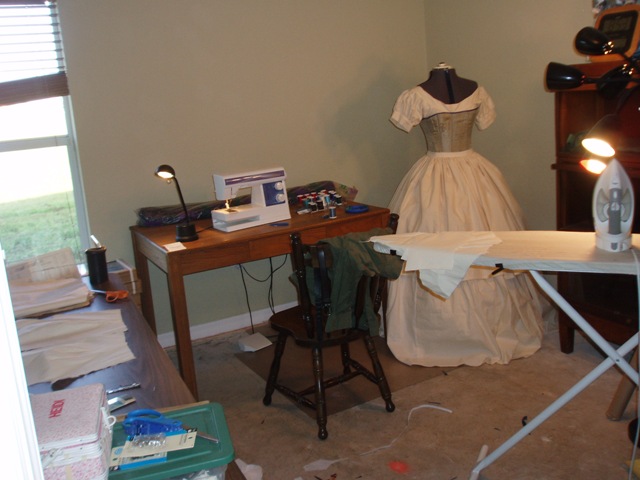 My messy sewing room