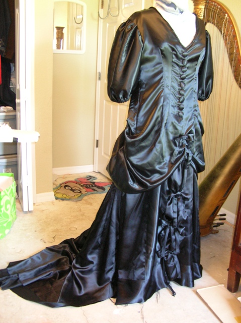 How to make a black satin Victorian Gown costume sewing Simplicity 4244 Bridal Pattern