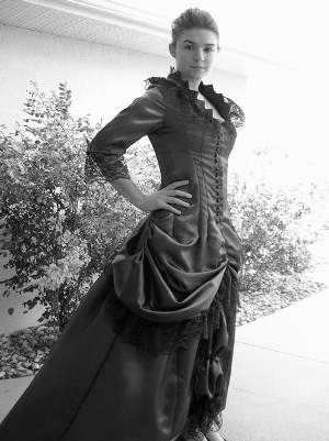 Neo-Victorian Costume Mina Harker