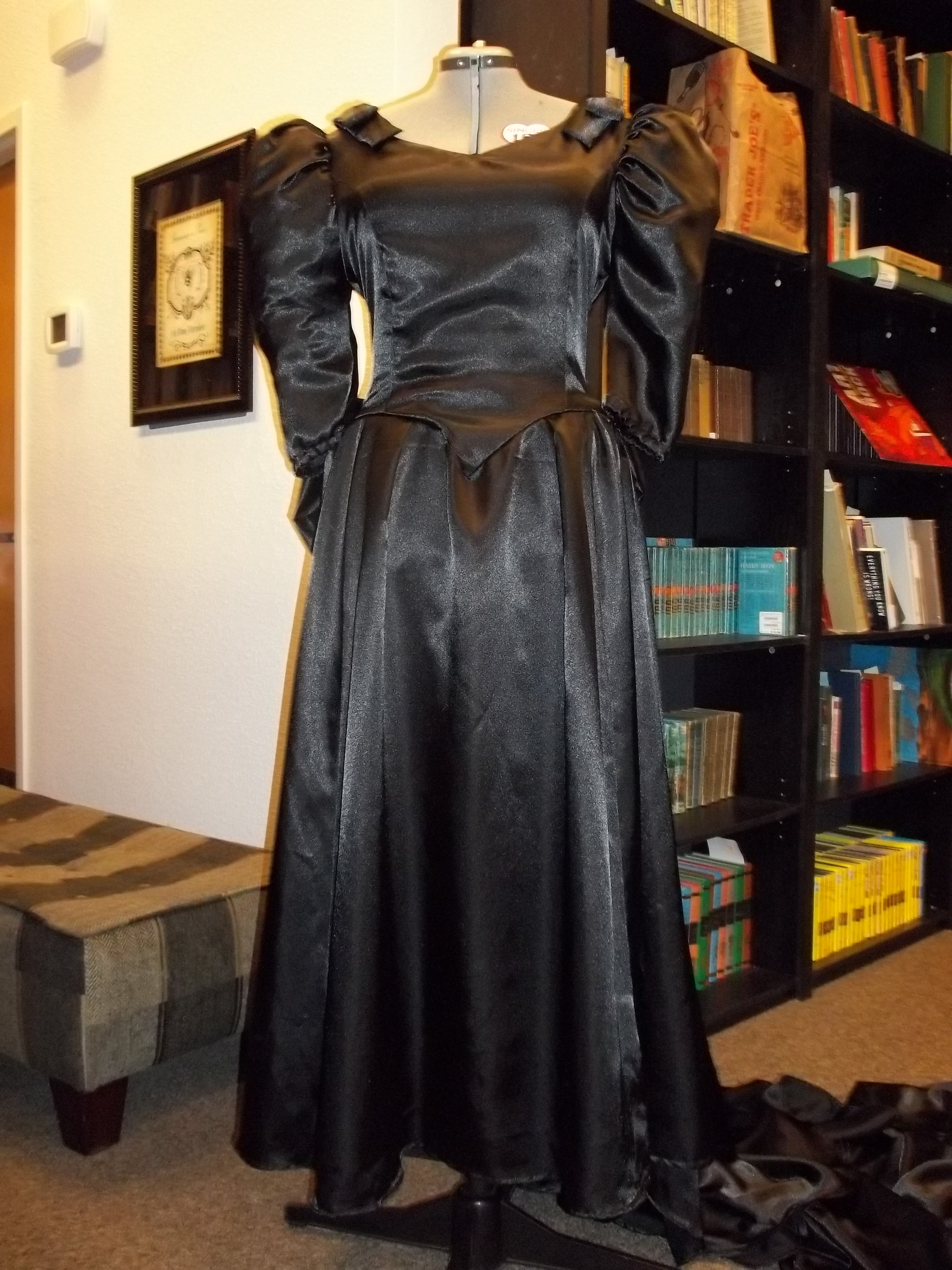 Time Travel Costumes Gothic Black Wedding Dress 1980s 